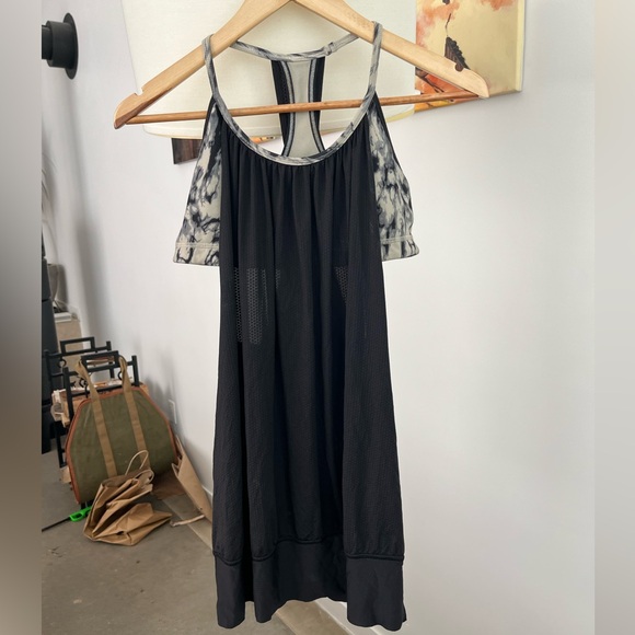 Lululemon No Limits Tank - Picture 2 of 5